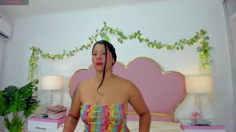 Welcome Im yosein  Your love is my passion activate it with your tips and enjoy with me online show from September 28, 8:58 pm