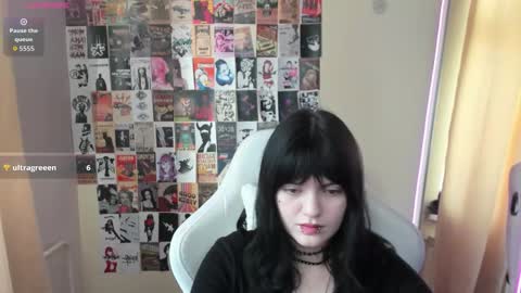 Emma online show from February 6, 4:16 am