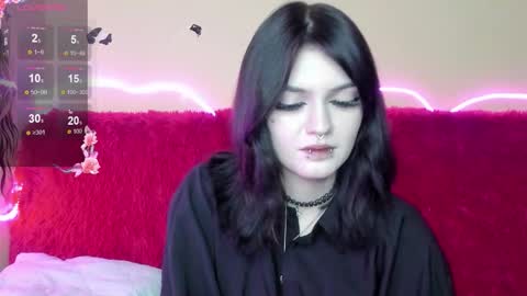 Emma online show from December 18, 3:50 pm