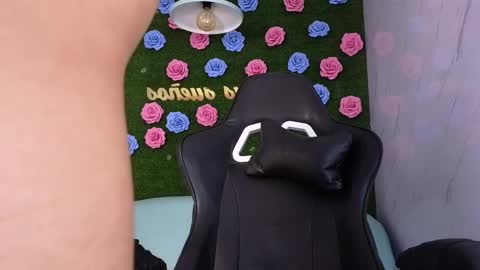 Emma online show from February 28, 8:50 pm