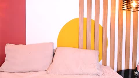 emmanaughty_ online show from October 11, 10:23 pm