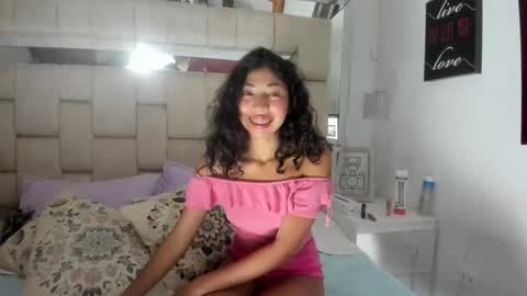 Emma online show from February 9, 3:42 am