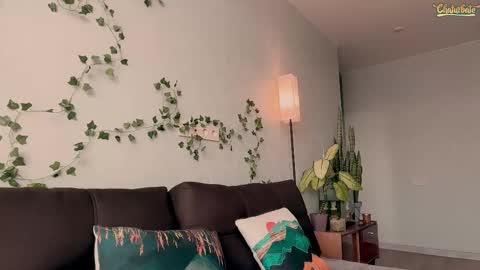 Emily online show from February 19, 6:24 am