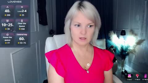 emmmam online show from December 5, 1:23 pm