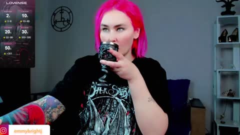 Emmy Bright     50  online show from January 30, 3:11 am