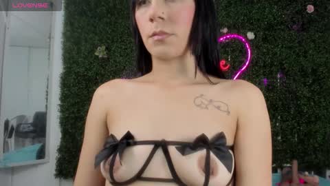 Emy online show from February 11, 7:59 pm