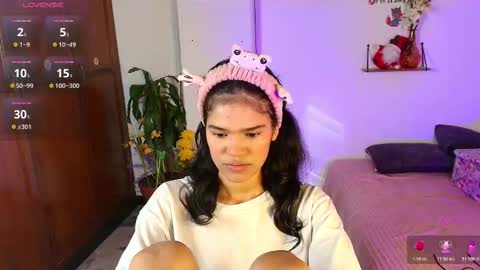 emycarver09 online show from November 25, 12:18 pm