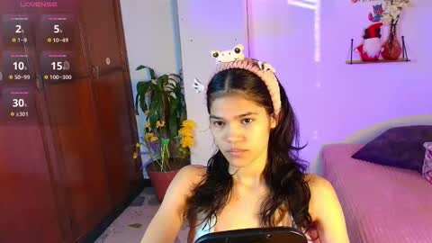 emycarver09 online show from November 27, 11:35 am