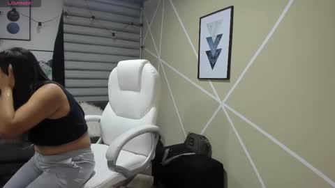 Enma clark online show from October 3, 4:06 am