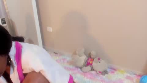 Angela online show from February 7, 12:28 pm