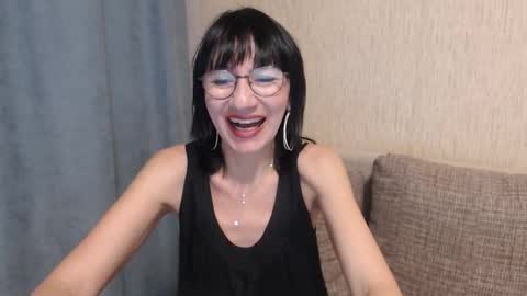 ericablack8 online show from October 31, 12:31 pm