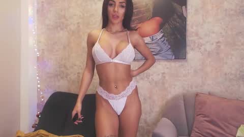 Erikabeee online show from January 24, 6:46 am