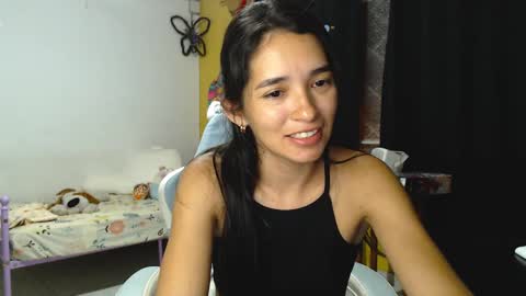 erina_1 online show from January 12, 2:24 am