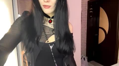 Nina online show from February 13, 9:11 am