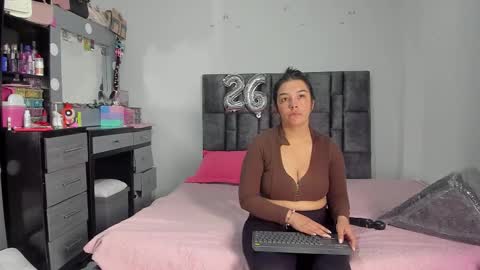 Perla online show from February 17, 6:46 am