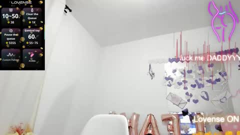 Esmeralda online show from March 12, 11:40 pm