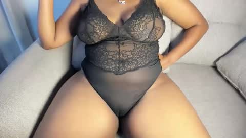 Esme online show from January 19, 8:54 am