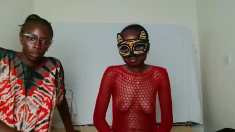essypetite online show from January 31, 7:11 pm