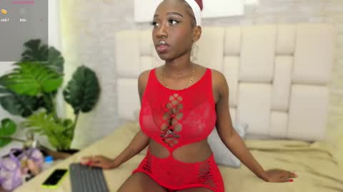 estefany online show from February 23, 11:36 am