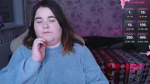 estelle_hicks online show from November 9, 7:32 pm