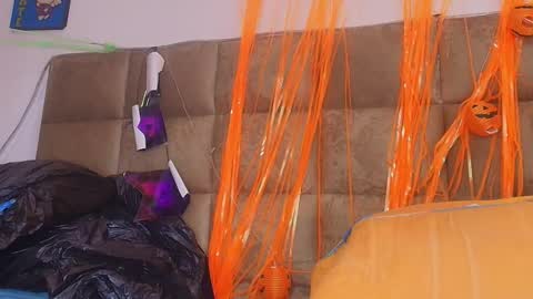 Estrella online show from October 23, 12:11 pm