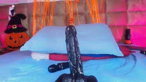 Estrella online show from October 24, 12:12 pm