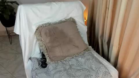 - E S T R E L L A  M I L F - online show from September 27, 5:14 am