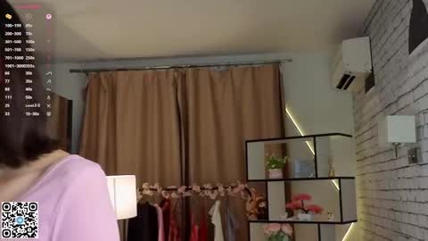 Elsa online show from September 18, 6:28 pm