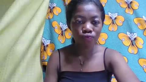 etoile884938 online show from April 16, 1:44 pm