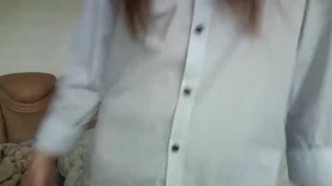 eva00186 online show from April 18, 1:57 pm