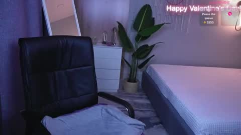 Eva online show from February 19, 1:18 am