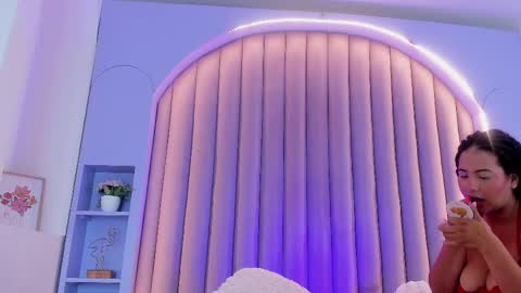 EVA DAEMON  online show from February 9, 11:36 am