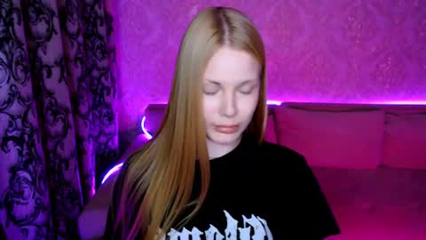 Eva online show from July 17, 8:01 pm