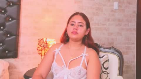 eva_luz1 online show from January 8, 1:04 pm