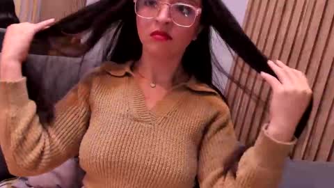 Angelinne online show from October 19, 4:14 am