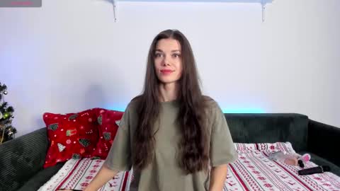 Eva online show from December 15, 9:47 am