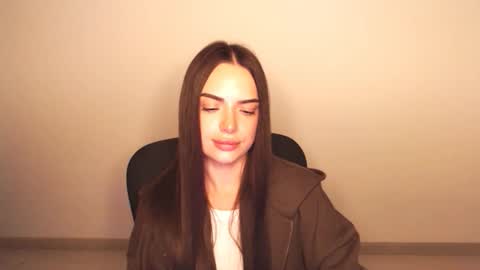 Eva online show from October 4, 7:07 pm