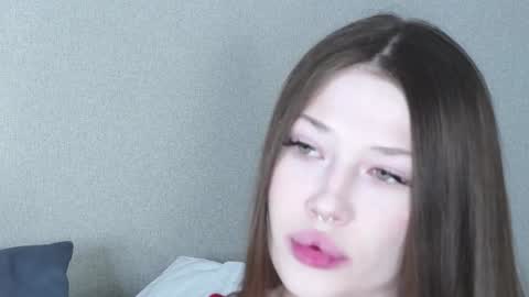 eva varnerr online show from December 31, 11:09 am