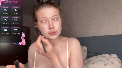 eva varnerr online show from February 23, 6:51 pm