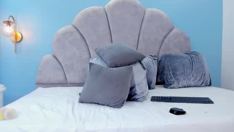 Eva online show from February 28, 10:42 pm