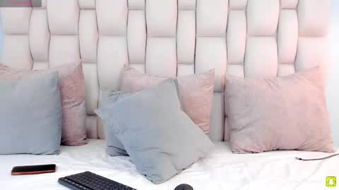 Eva online show from November 8, 9:53 pm