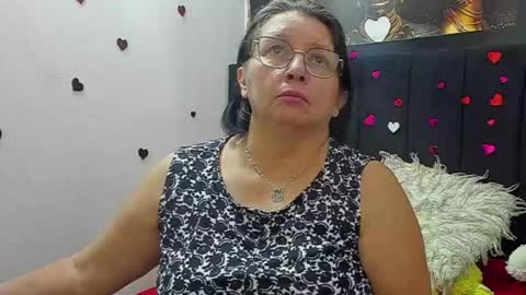 Eva online show from May 20, 8:39 pm