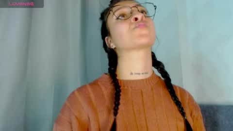 Evah Lee online show from March 5, 7:26 am