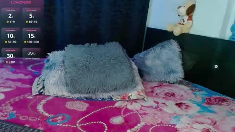 Evah Lee online show from December 5, 5:40 am