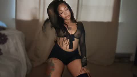 Eva online show from June 25, 12:10 am