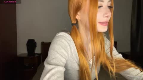 evakettystar online show from March 20, 2:22 pm