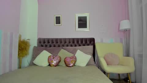 Eva online show from October 13, 3:31 am