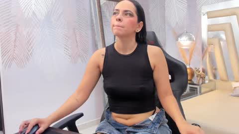 Eva Loren online show from November 3, 12:25 am