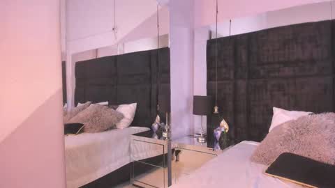 Eva  online show from September 16, 12:57 pm