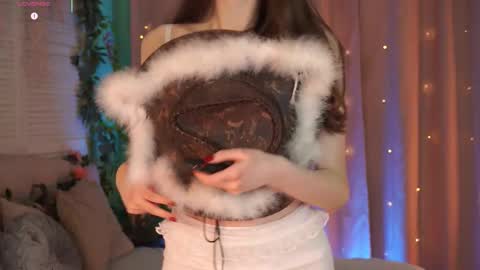 Eva online show from December 18, 5:56 am